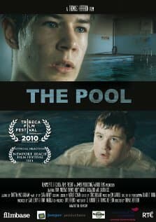Постер к «Бассейн»